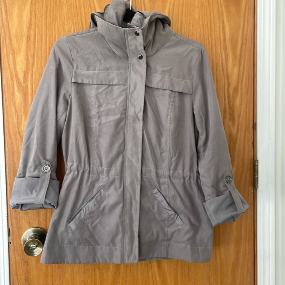 Grey rain Mo-KA xs jacket.